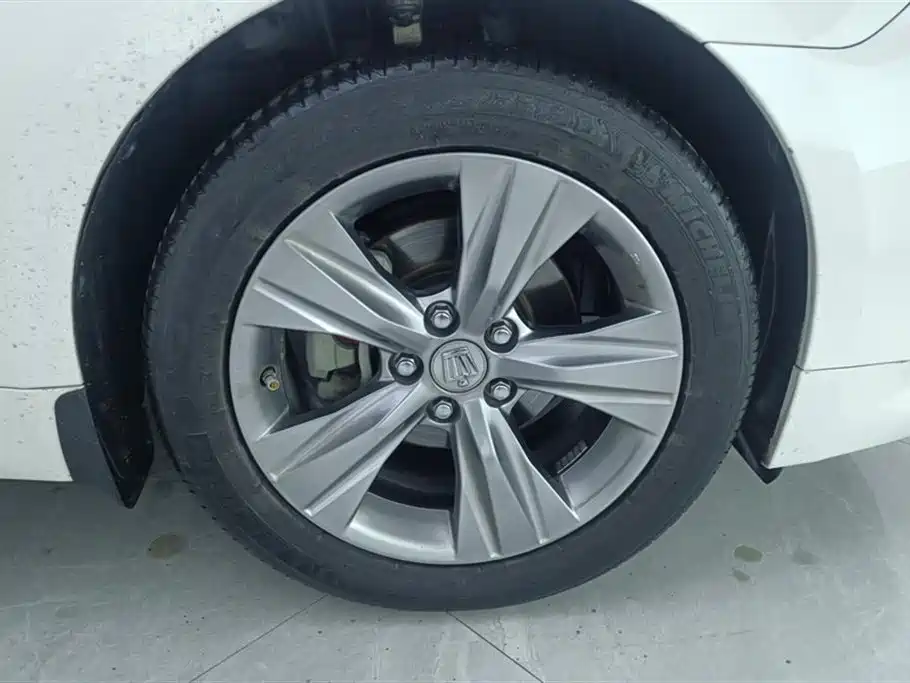 Toyota Crown 2018 2.0T Pioneer Edition фото 6