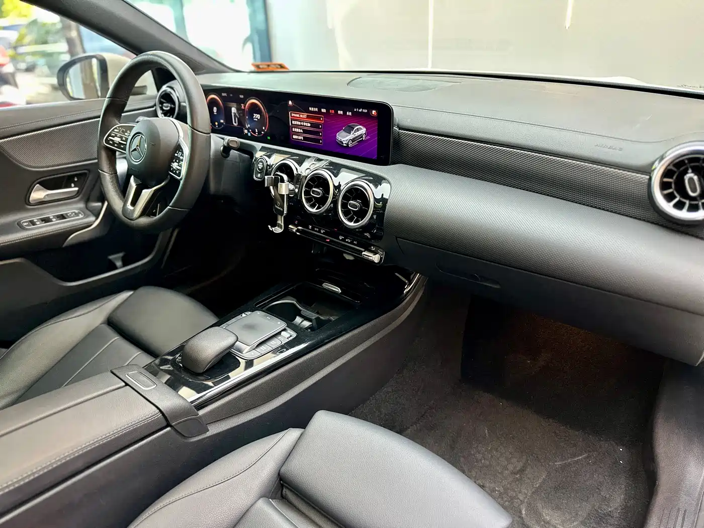 Mercedes-Benz A-Class 2022 Facelift A 180 L Sport Sedan фото 4