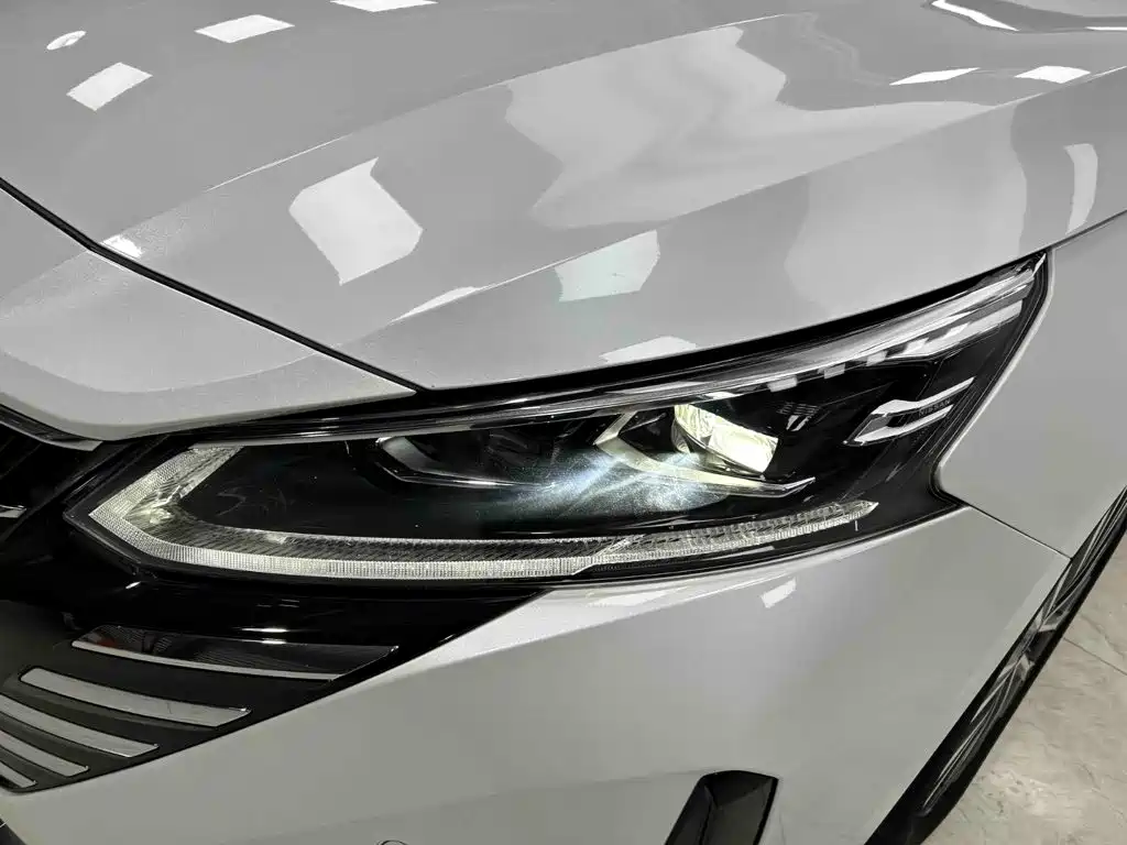 صورة 23 - Nissan Teana