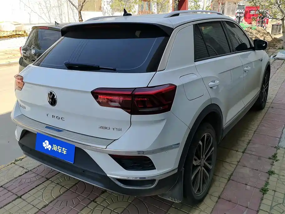 VOLKSWAGEN T ROC EXPLORING SONGS