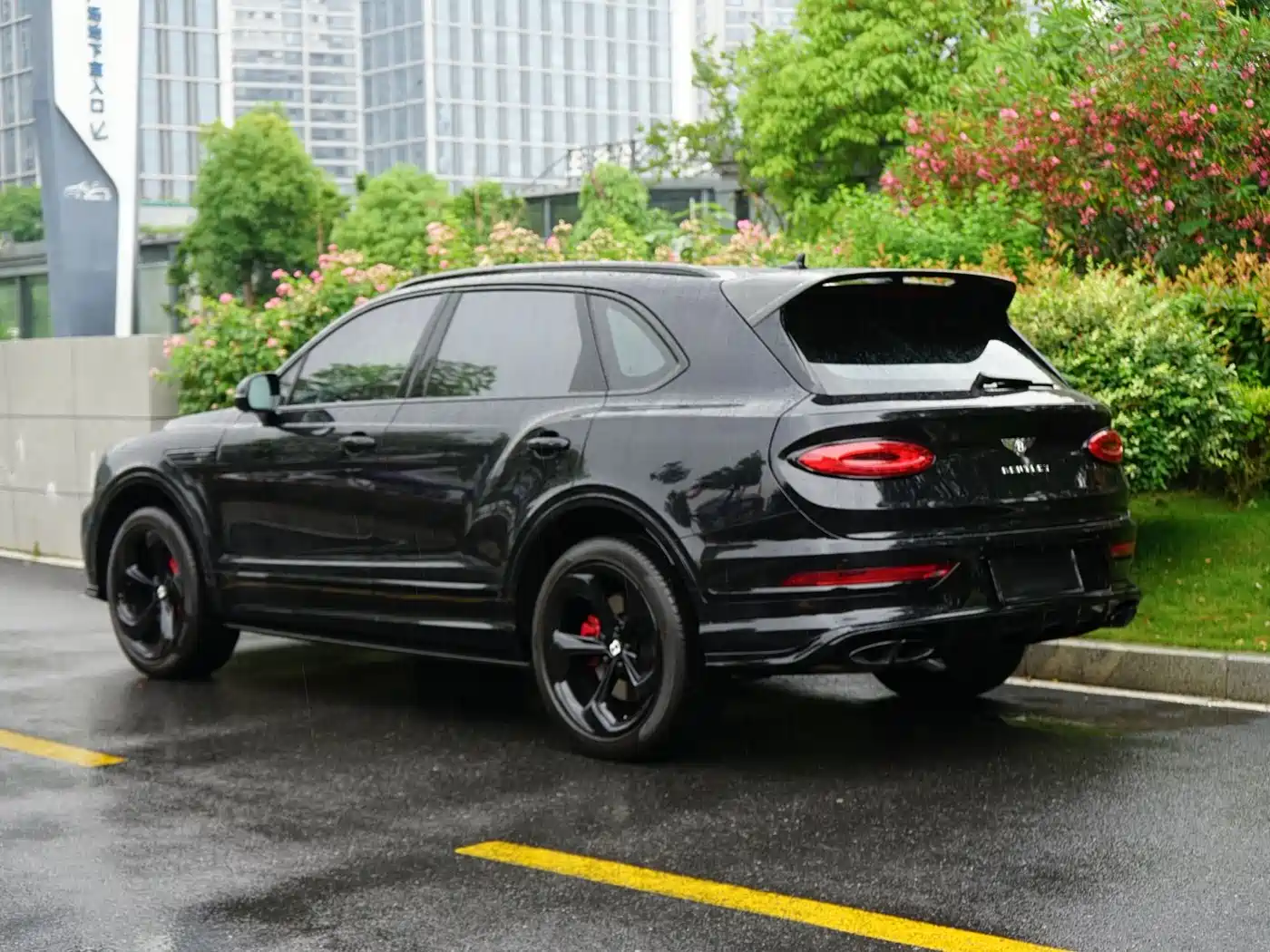 Bentley Bentayga 2022 4.0T V8 S фото 3