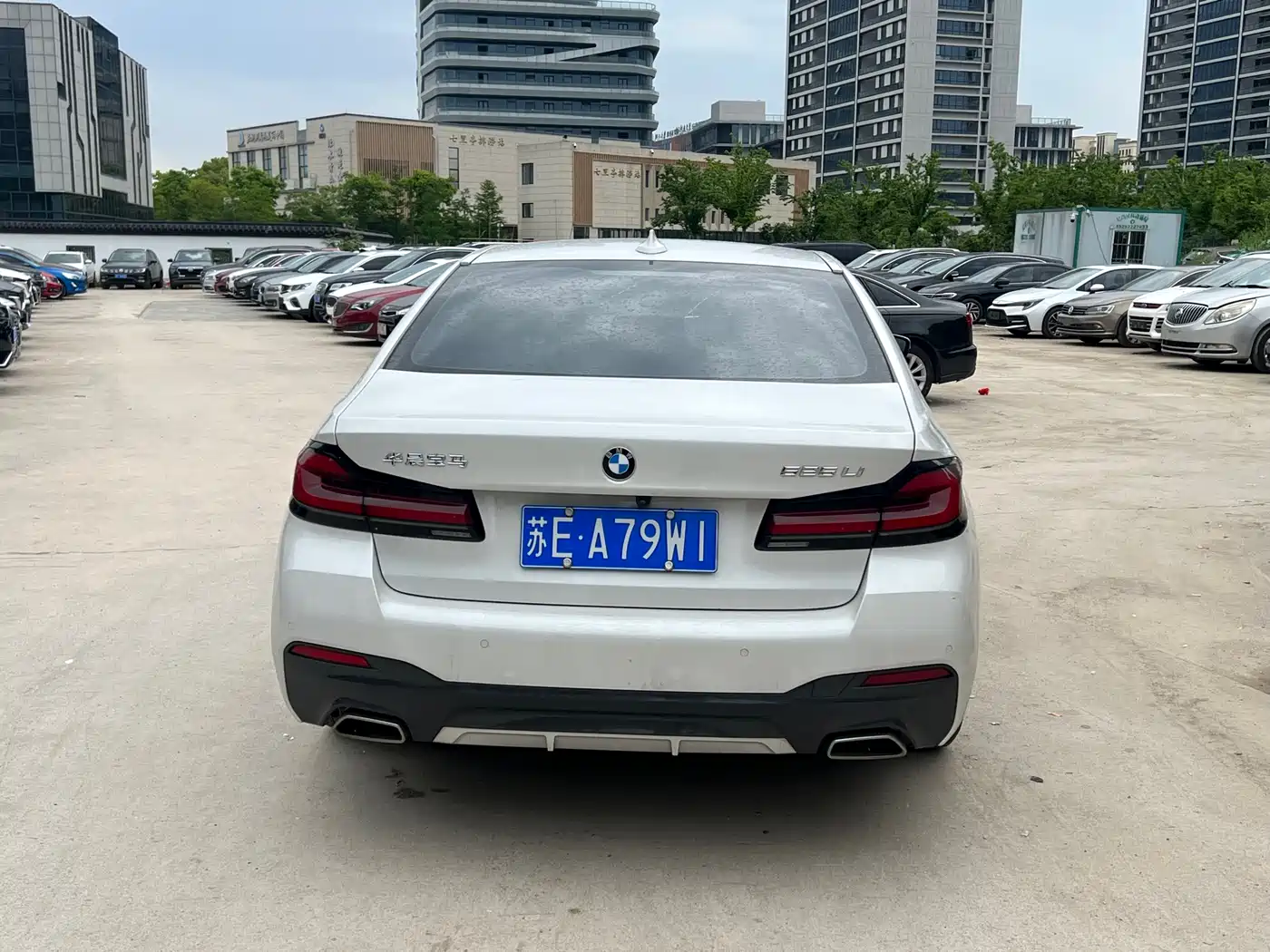 BMW 5-SERIES