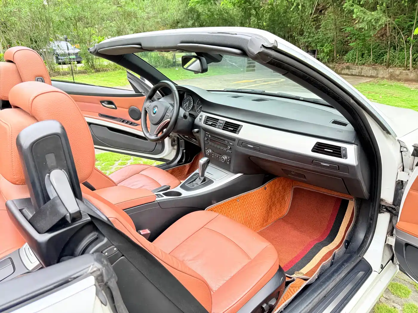BMW 3 Series (Import) 2014 2011 320i Convertible