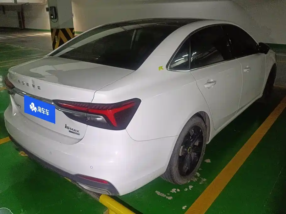 Roewe i6 MAX 2020 2020 300TGI Automatic Cool Sky Intelligent Drive Supreme Edition