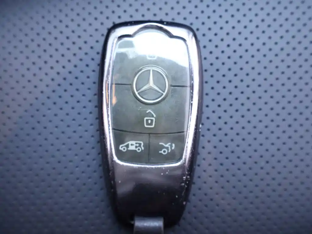 Mercedes-Benz V-Class 2024 2024 V 300 L Long Wheelbase Luxury Edition