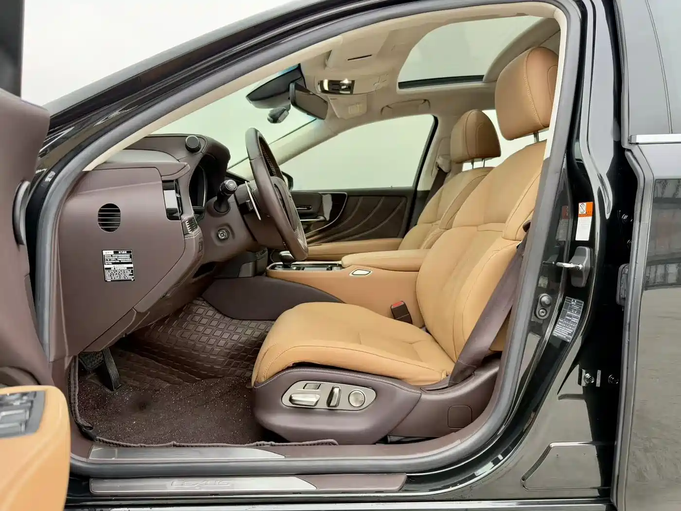Lexus LS 2020 500h Excellence (China VI) фото 9