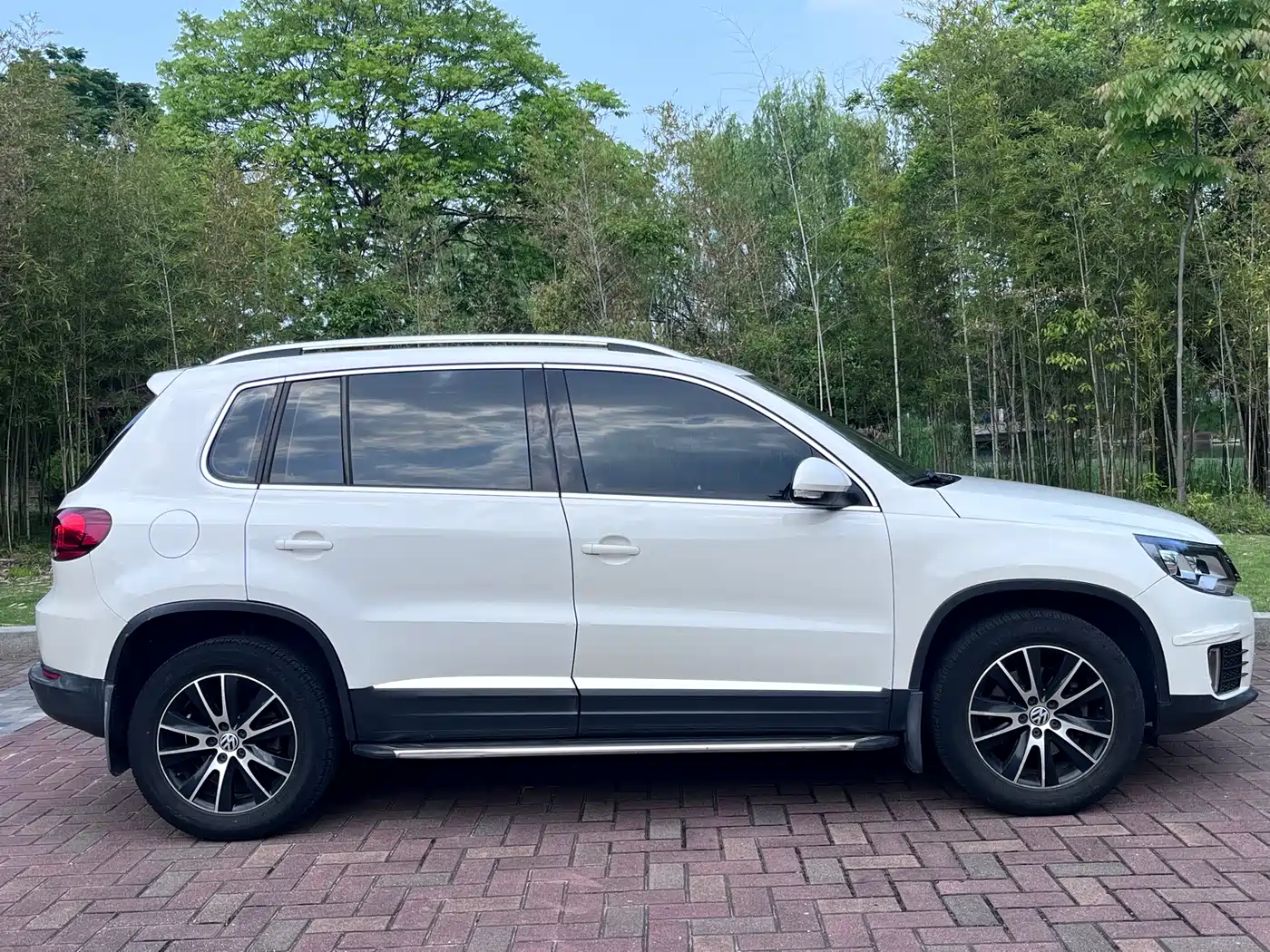 Volkswagen Tiguan 2013 1.8TSI Auto 4WD Luxury фото 6