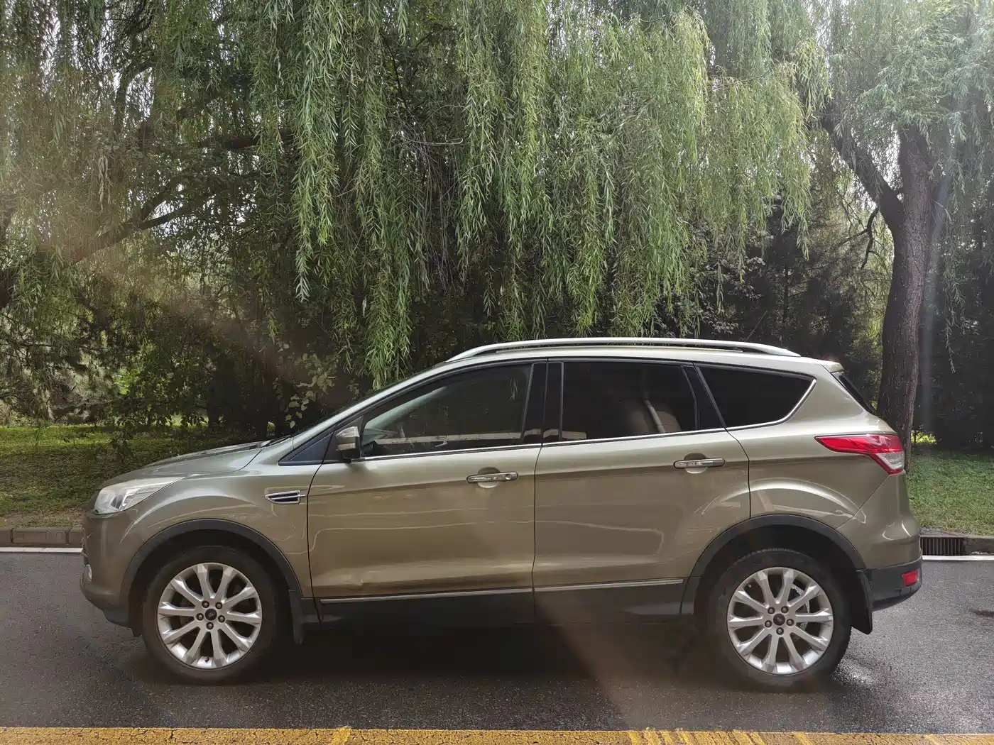 Ford Kuga 2015 2015 1.5L GTDi 4WD Elite