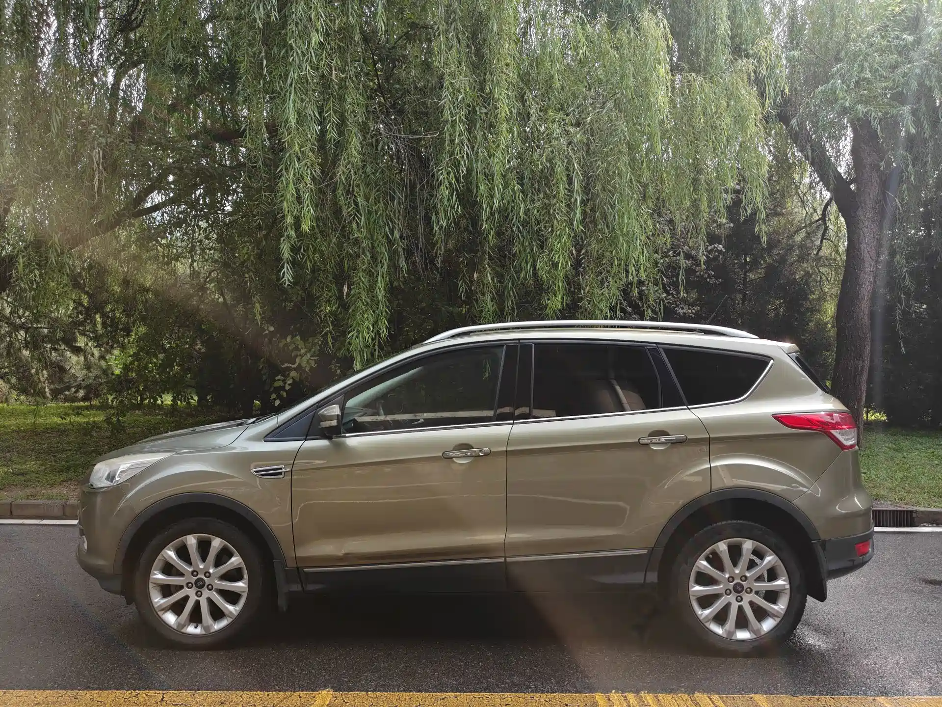 Фото 6 - Ford Kuga