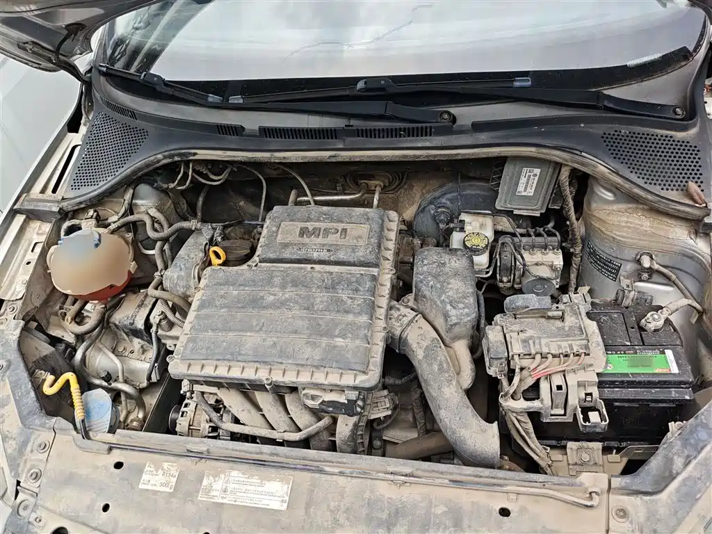 Volkswagen Jetta 2015 1.6L Manual Comfort фото 20