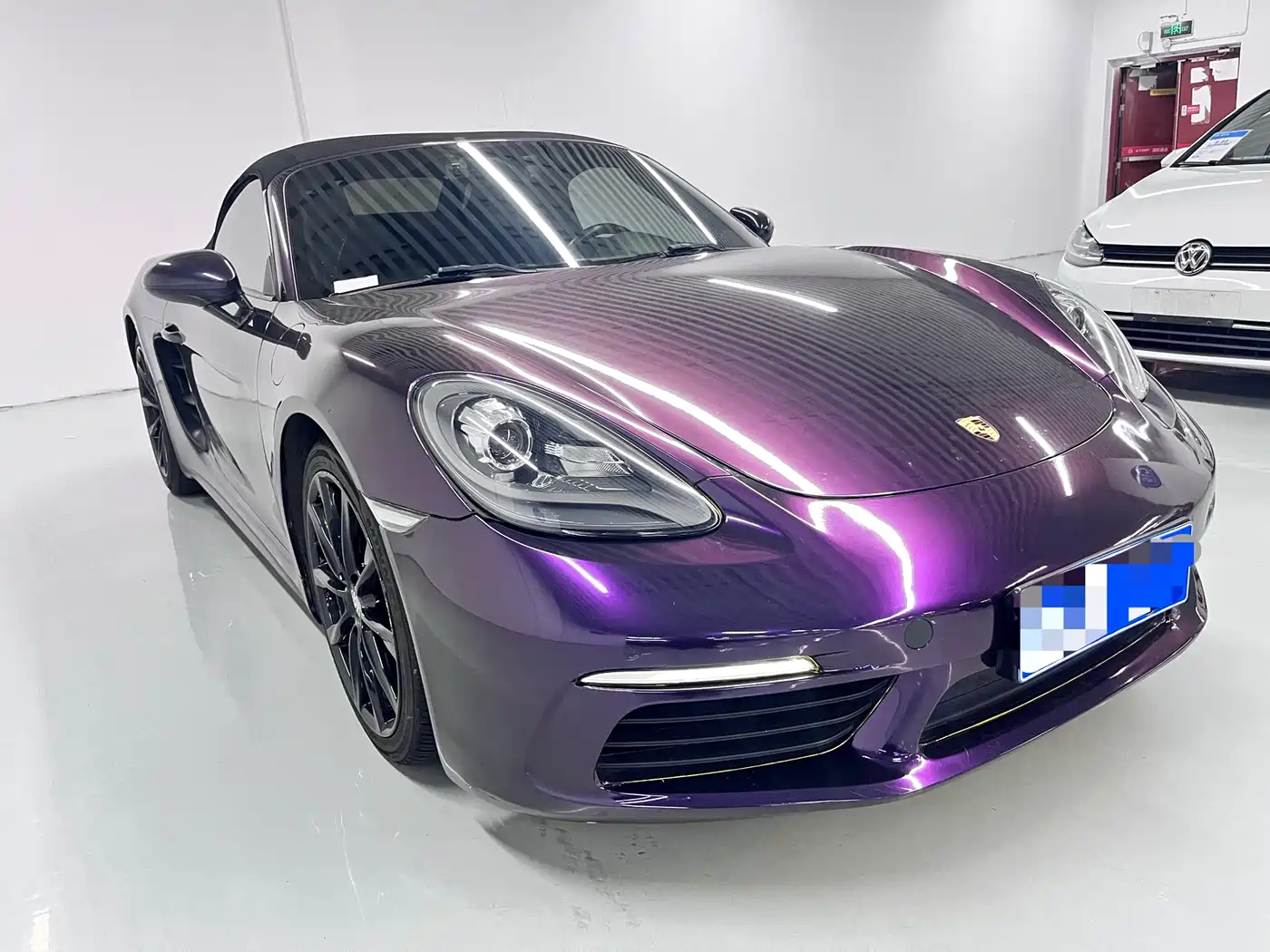 Porsche 718 2016 Boxster 2.0T фото 3