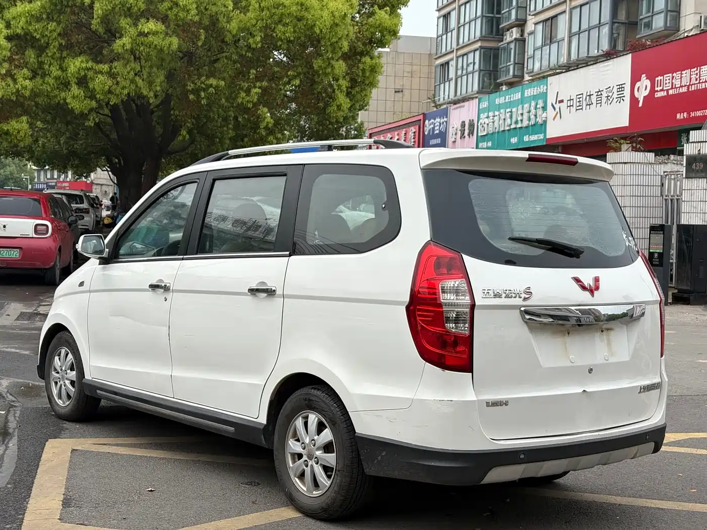 Фото 12 - Wuling Motors Wuling Hongguang