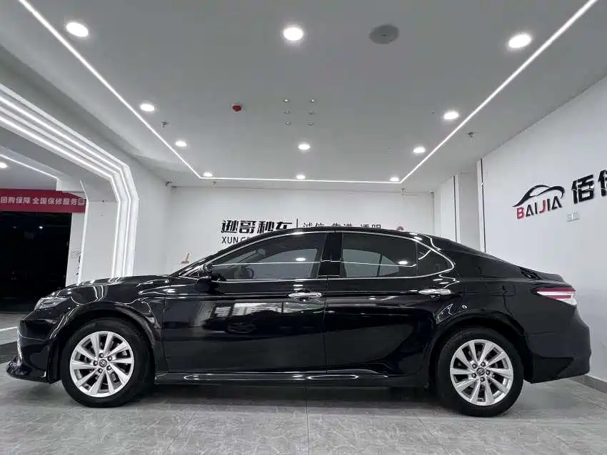Toyota Camry 2021 2.0G Luxury Edition фото 4