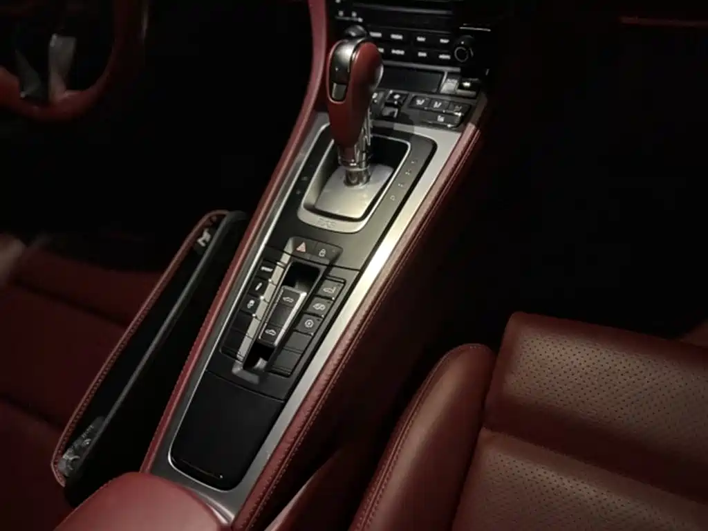 Porsche 718 2022 Boxster T 2.0T фото 6