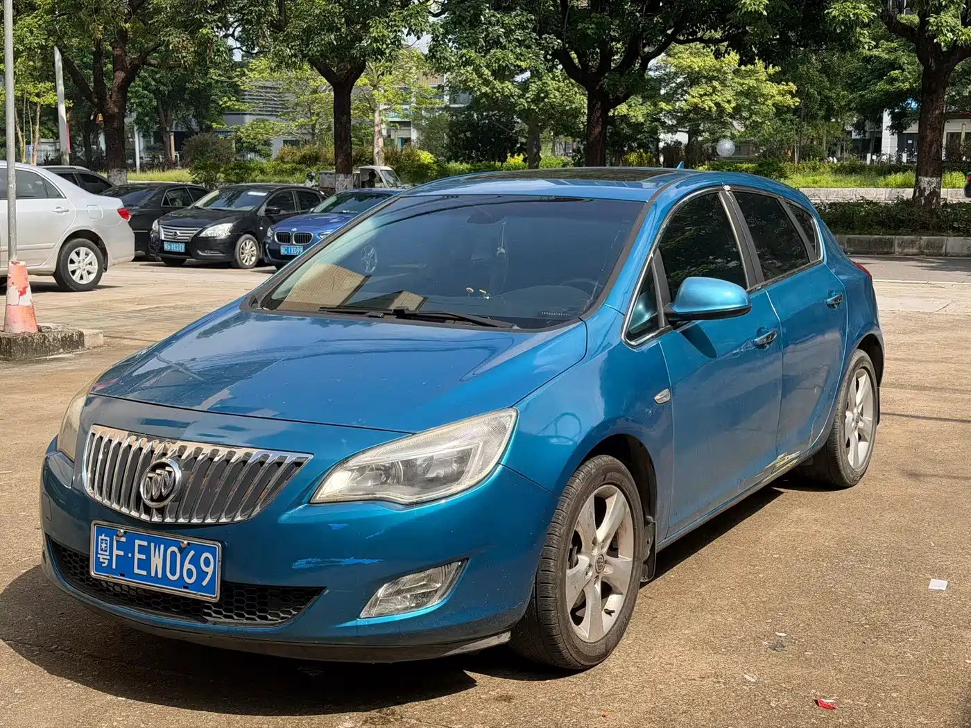 Фото 1 - Buick Excelle
