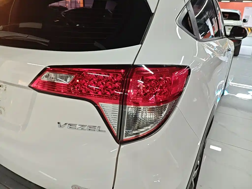 Honda Vezel 2022 2020 1.5L CVT Pioneer