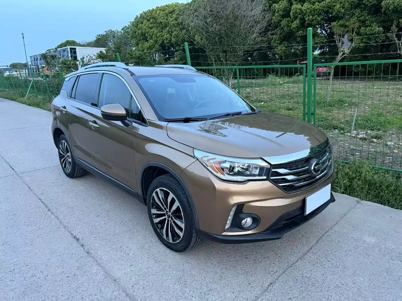 GAC Trumpchi Trumpchi GS4 2016 235T G-DCT Luxury Edition фото 2