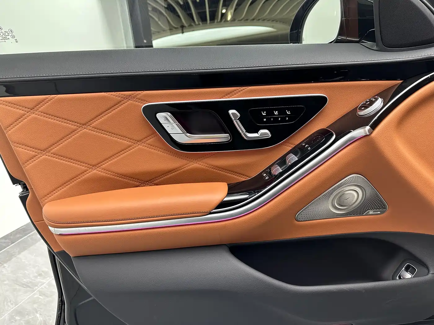 Mercedes-Benz Maybach S-Class 2024 Facelift S 480 4MATIC фото 24