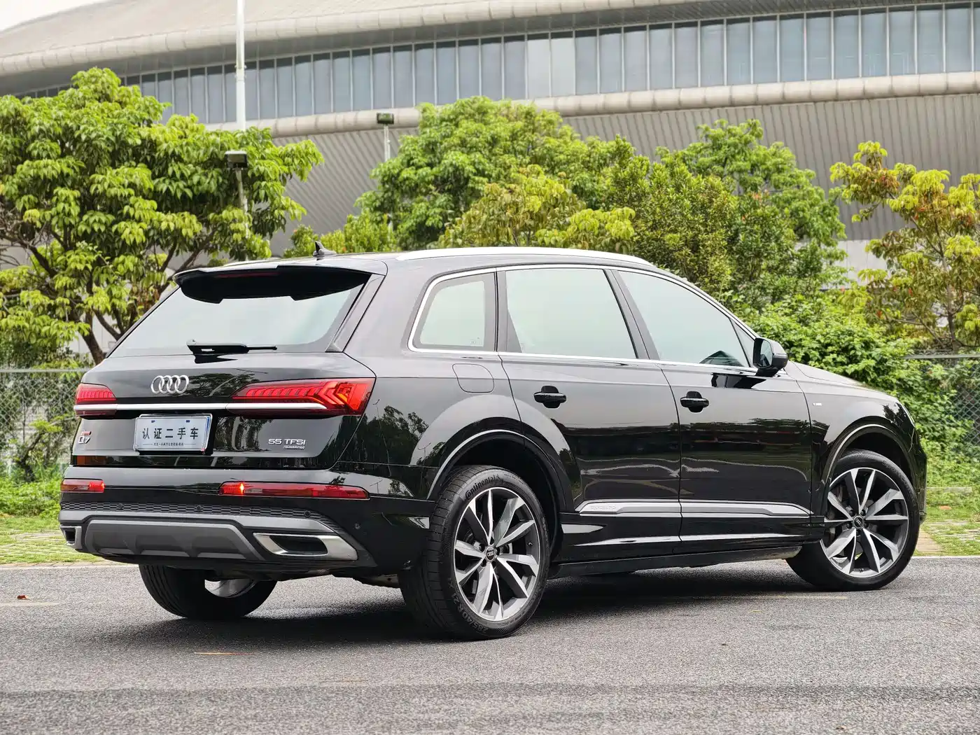 AUDI Q7