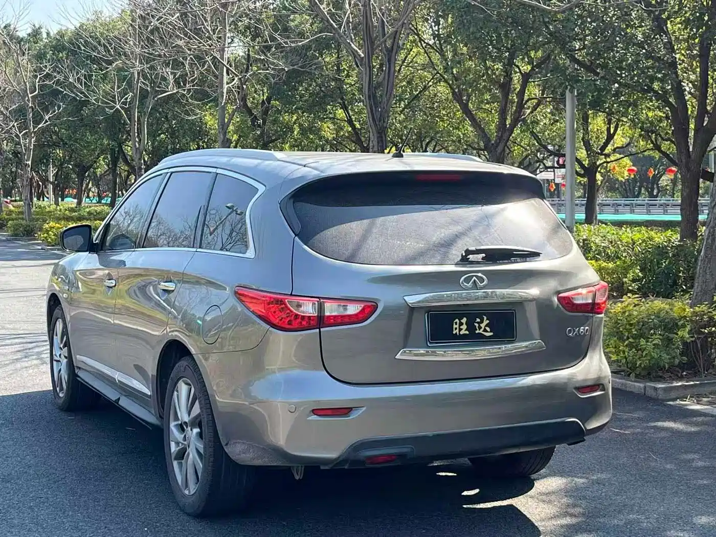  QX60 (IMPORTED)