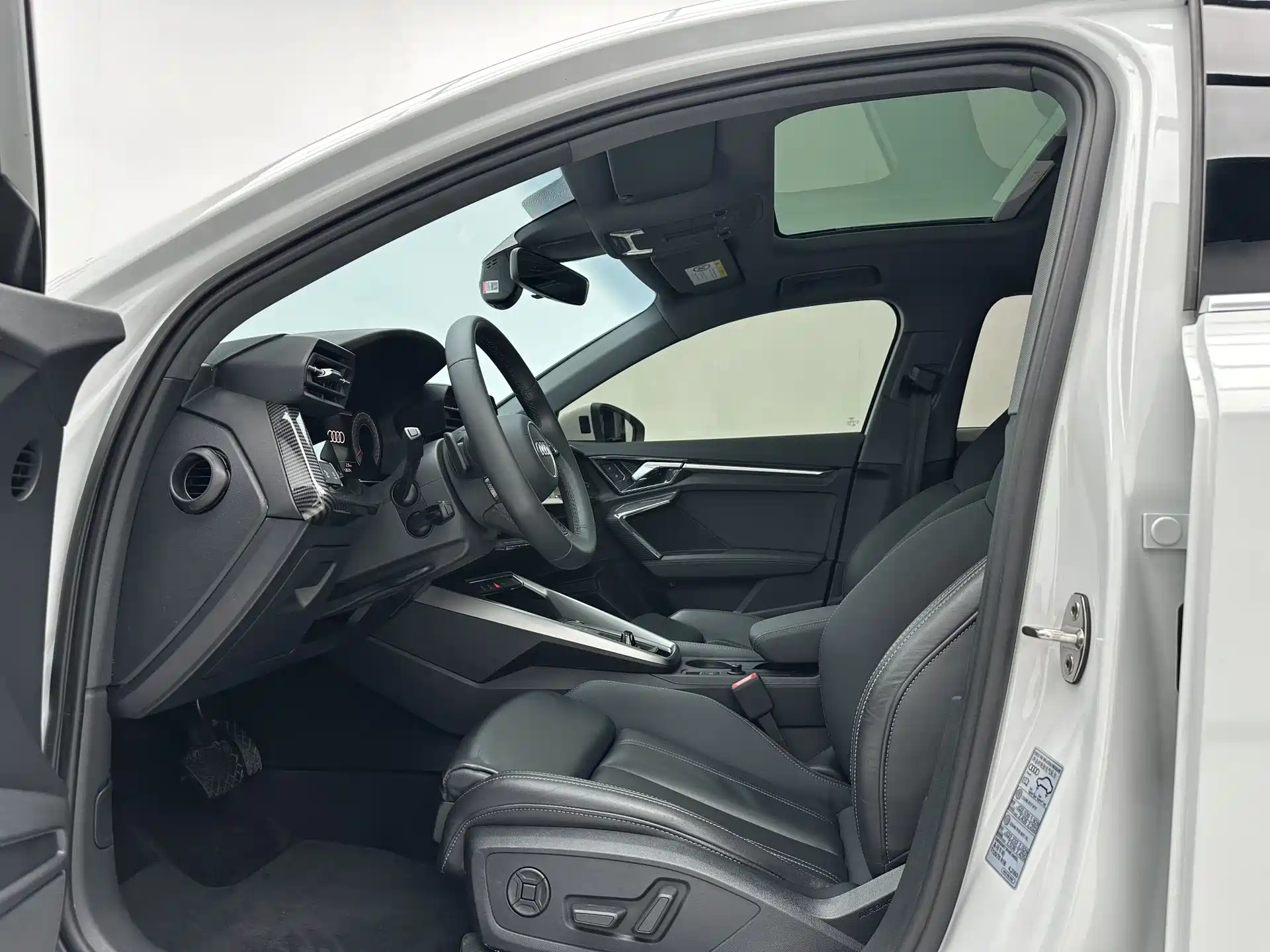 Фото 5 - Audi A3
