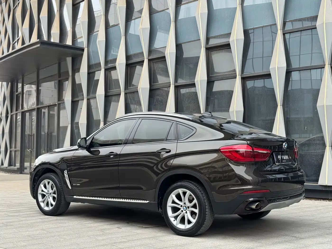 BMW X6 2015 xDrive35i Leading Type фото 21