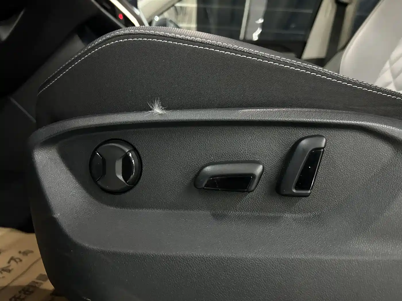 Volkswagen Tayron 2023 280TSI 2WD Luxury Plus Advanced Edition фото 3