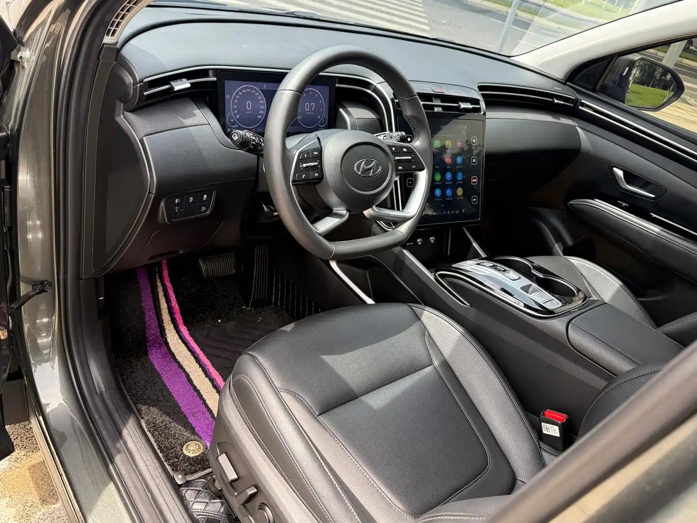 Hyundai Tucson 2023 Tucson L 1.5T Automatic 2WD LUX Premium Edition фото 15
