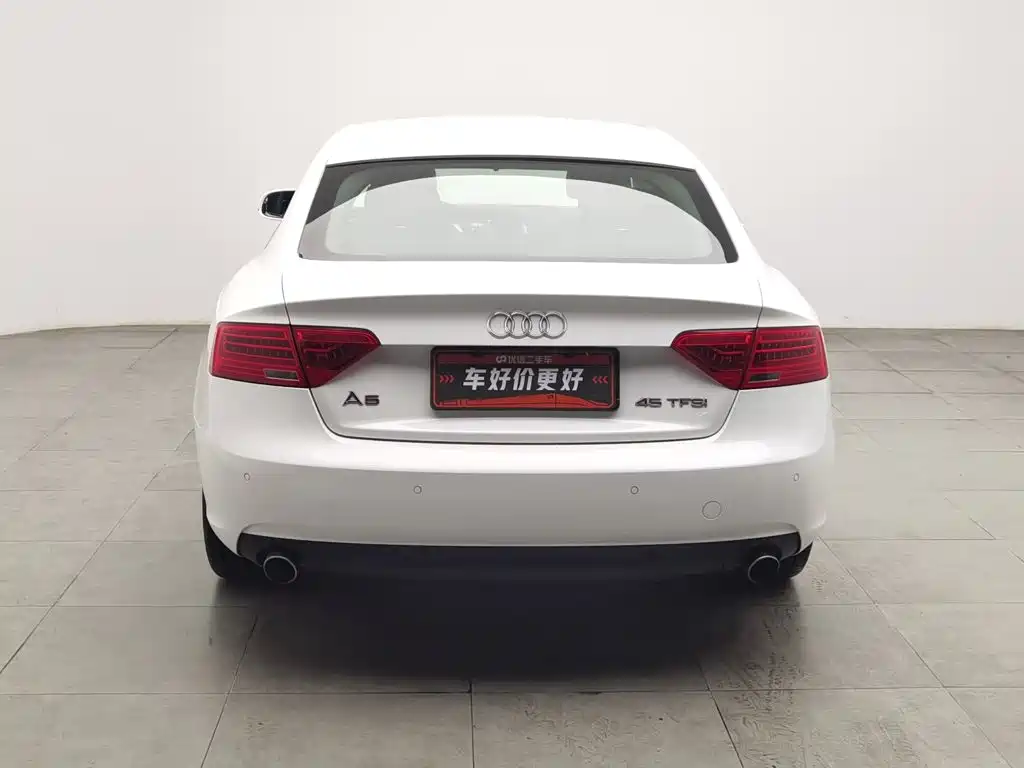 Фото 4 - Audi A5 (Import)