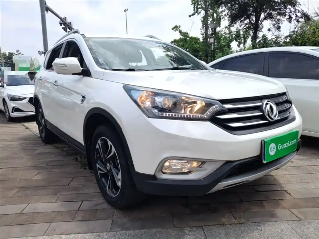 Dongfeng Aeolus Dongfeng Fengshen AX7 2016 2016 2.3L Automatic Smart Premium