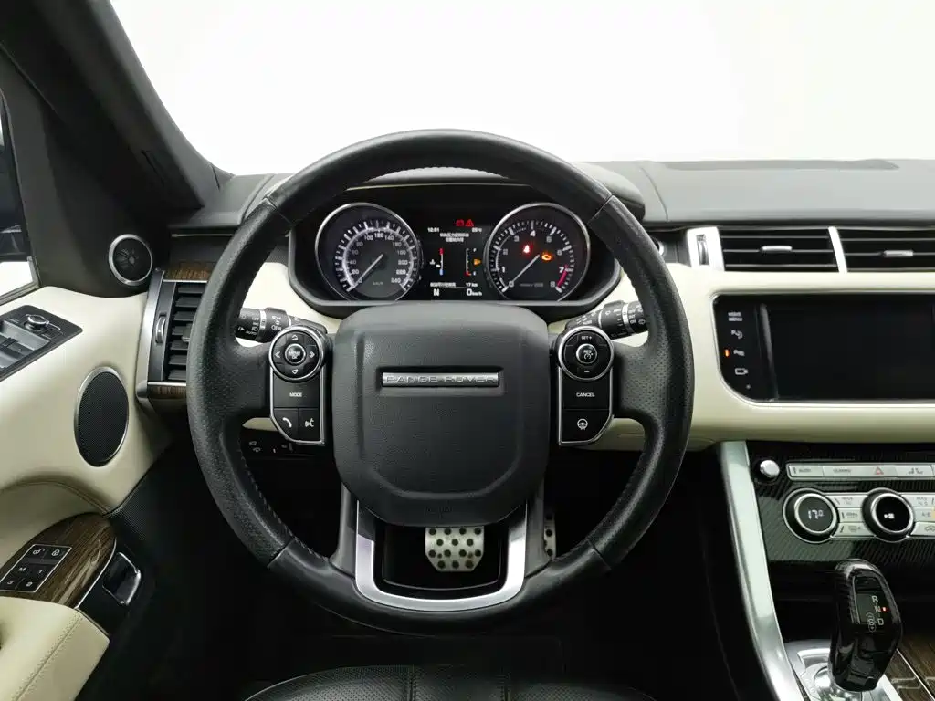 Фото 11 - Land Rover Range Rover Sport