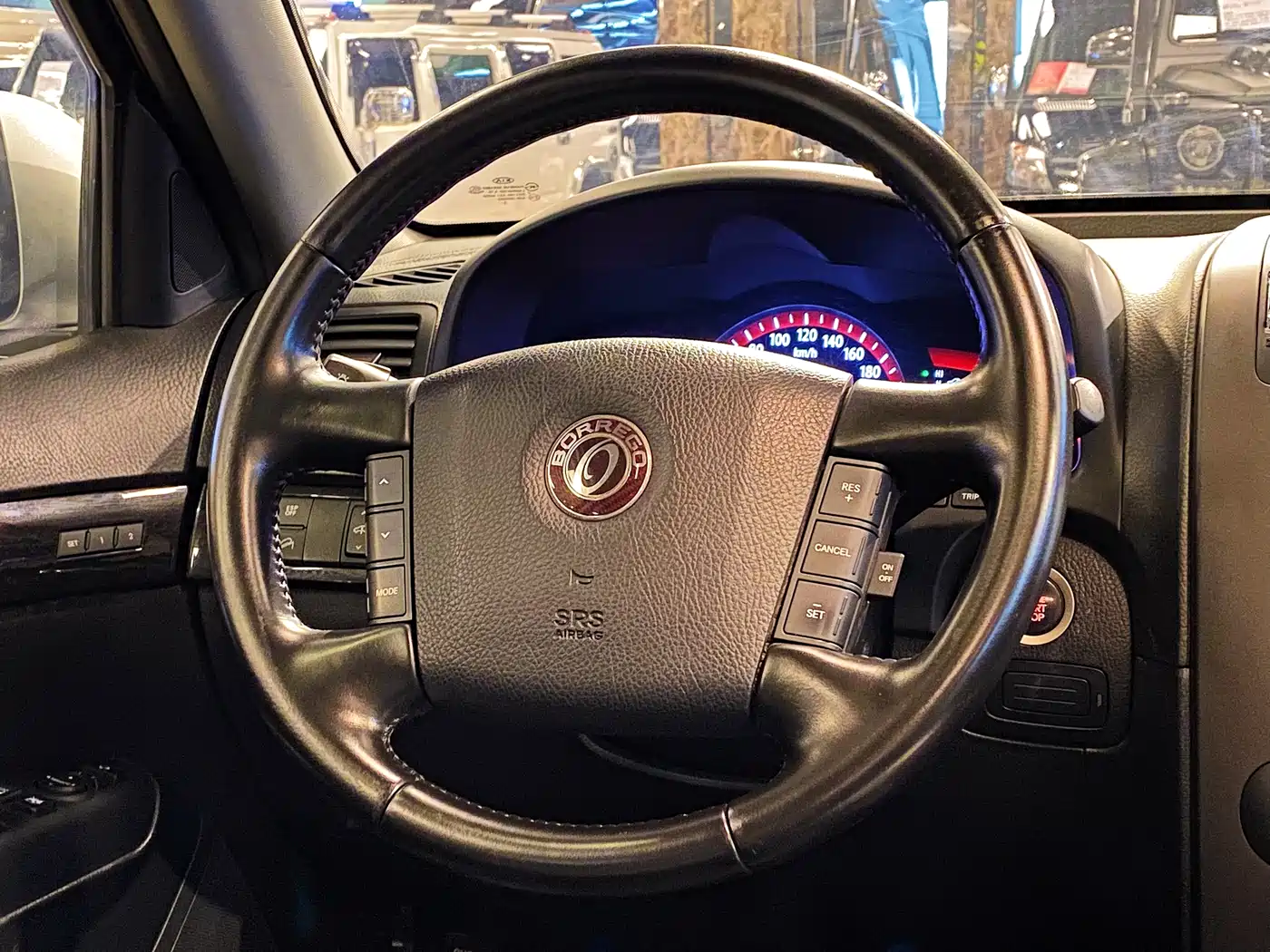 Kia Borego 2013 3.8L Luxury Edition China V фото 30