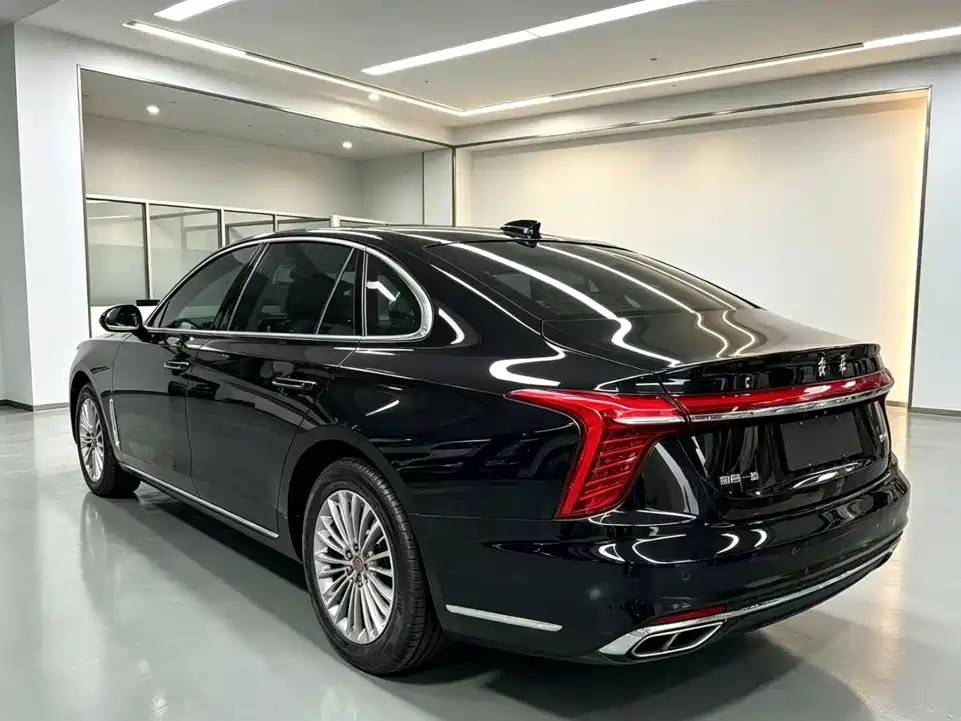 Photo 8 - Hongqi H5
