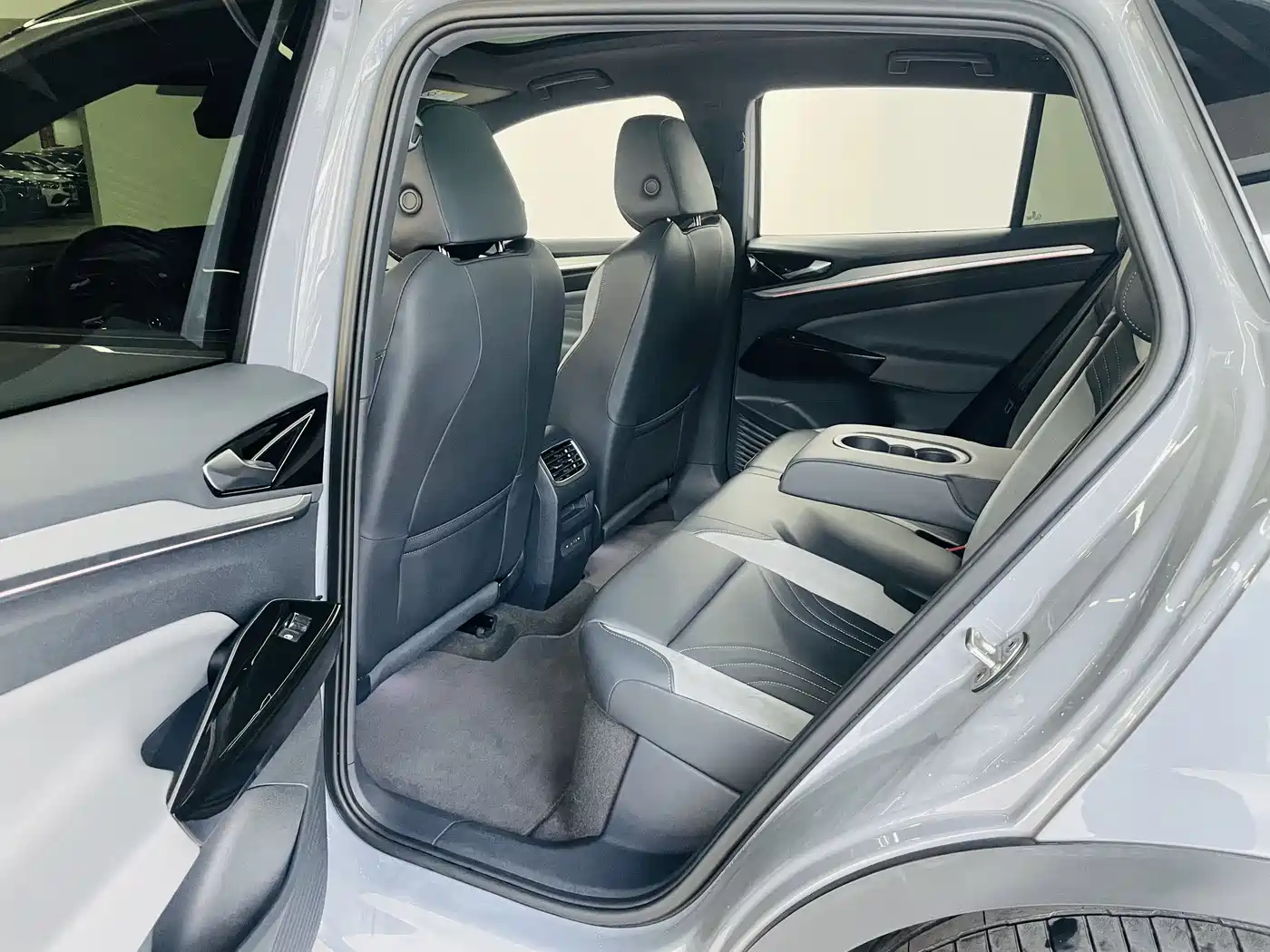 VOLKSWAGEN ID.4 CROZZ