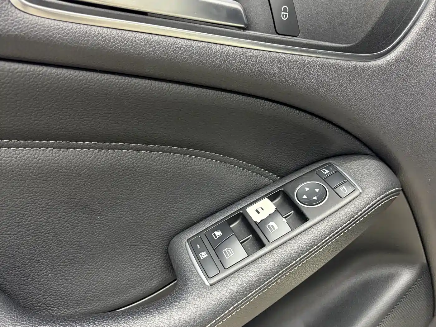 Mercedes-Benz B-Class 2012 B 180 фото 8