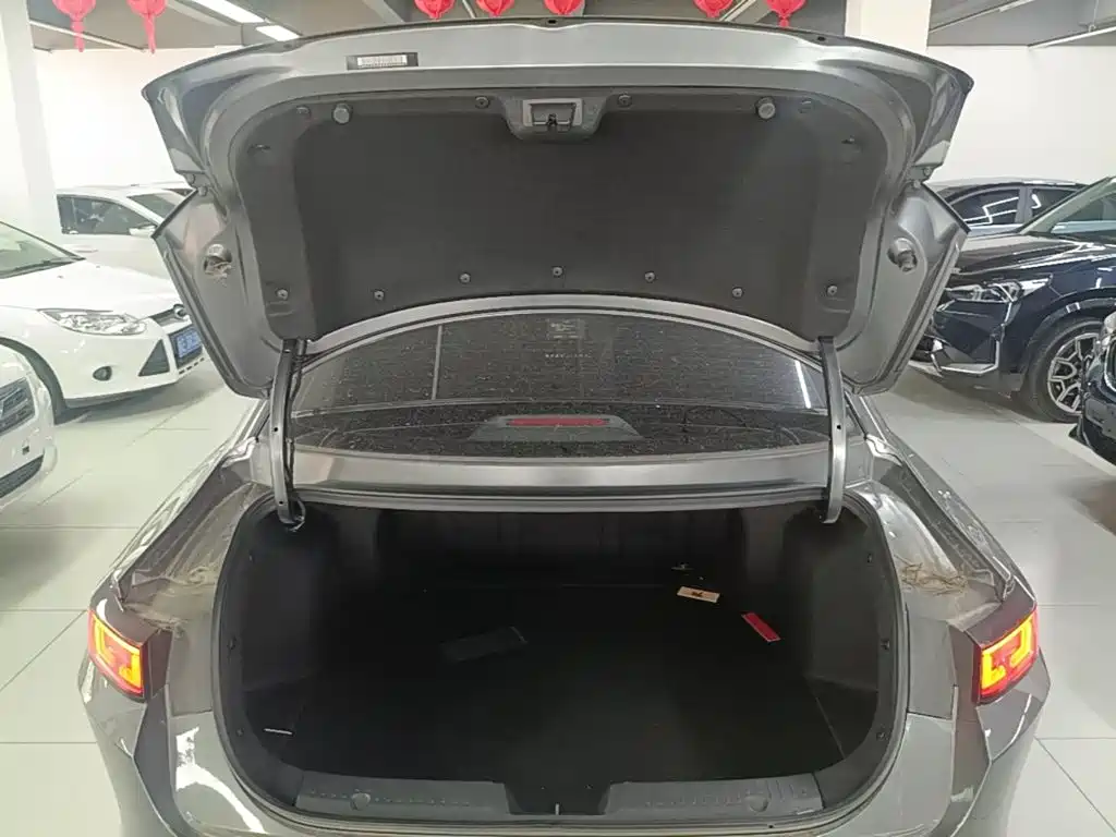 Photo 19 - Changan Eado