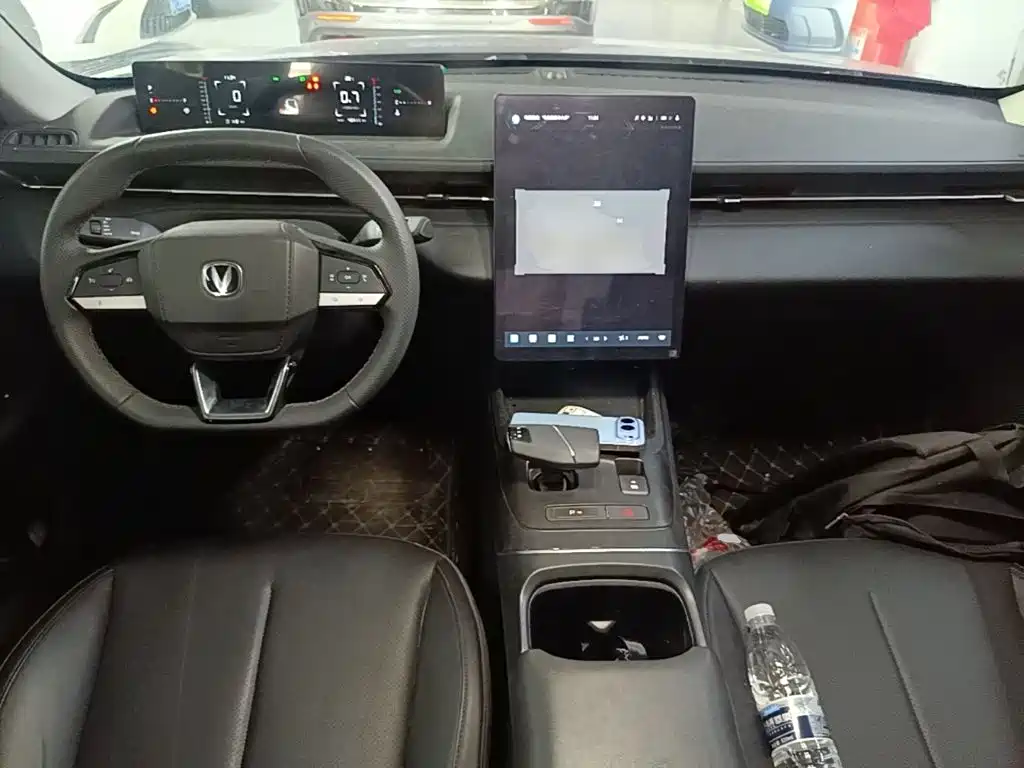 Photo 10 - Changan Eado