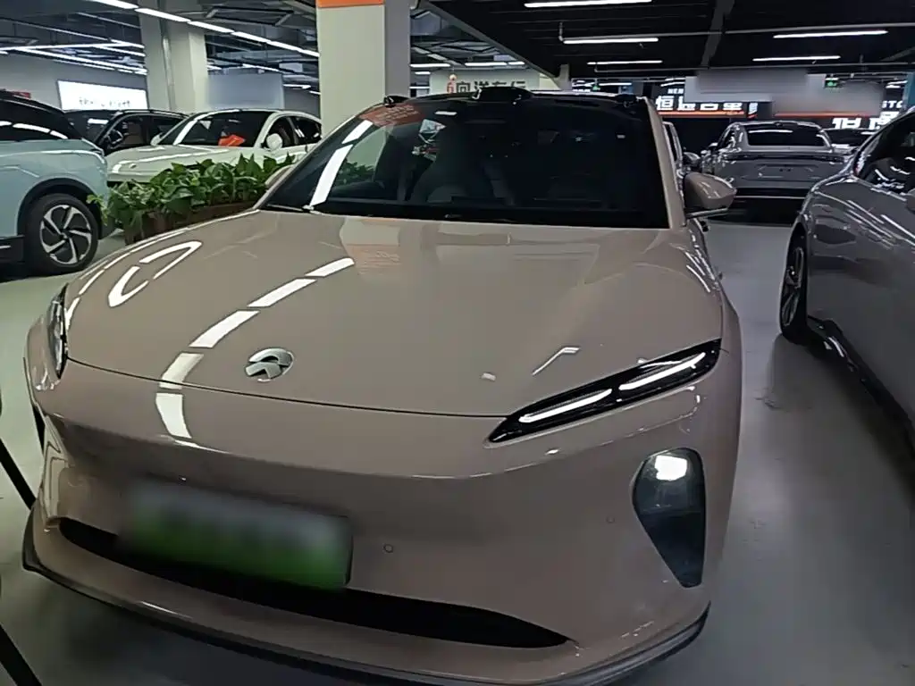 Фото 4 - NIO ET5