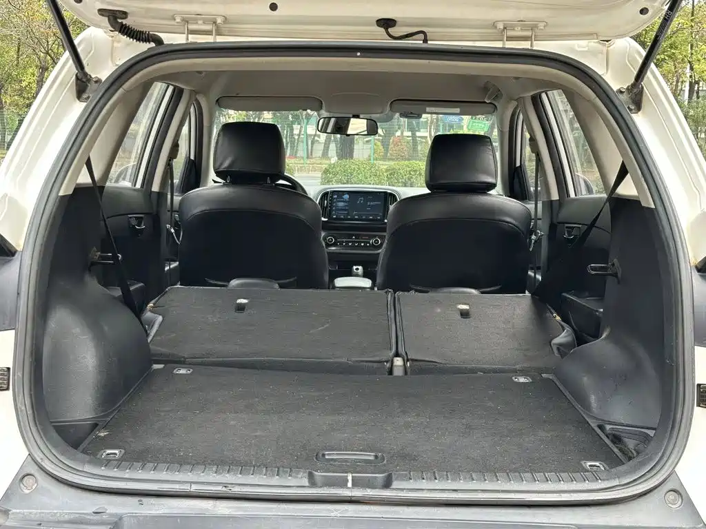Kia KX3 Smart Run 2015 2015 1.6L Automatic 2WD GLS