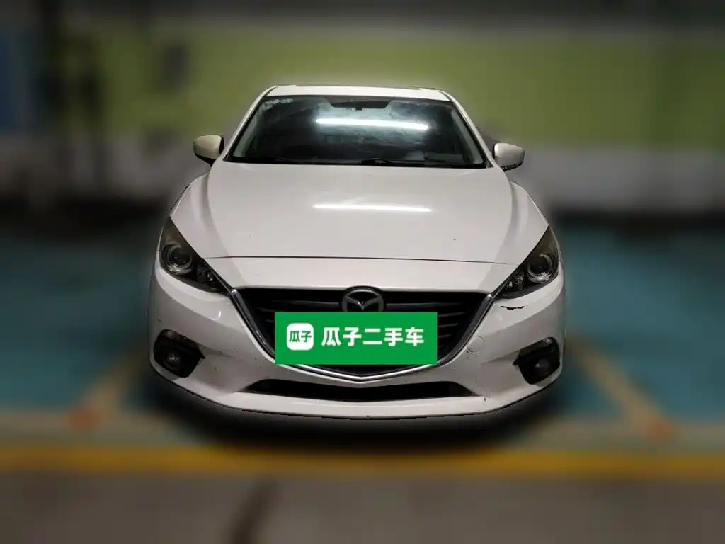 Mazda Mazda 3 2014 2014 Sedan 1.5L Automatic Luxury