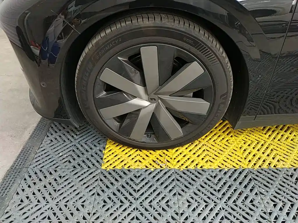 Photo 23 - Li Auto i6