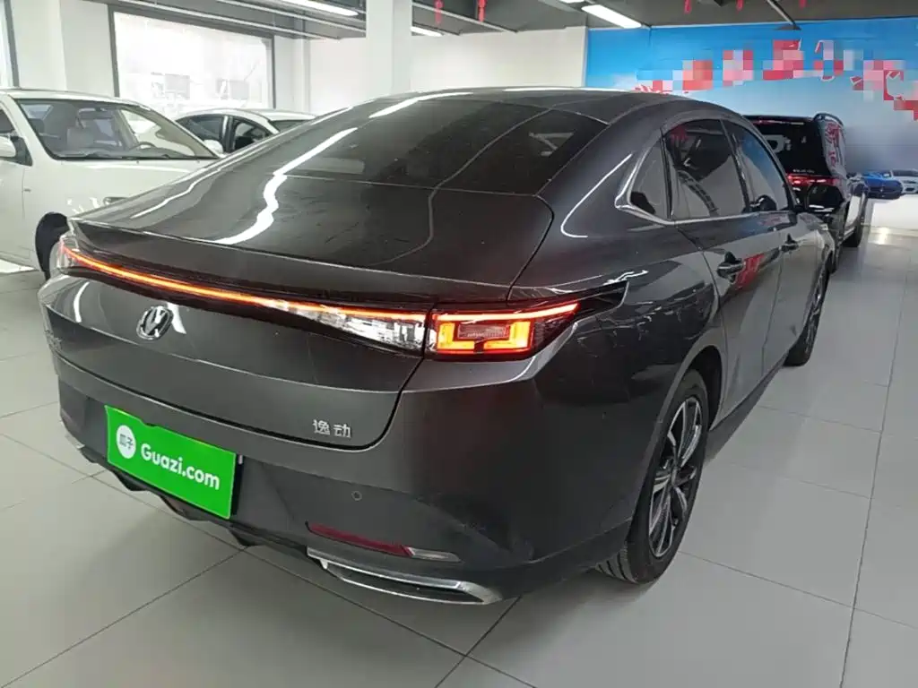 Photo 7 - Changan Eado