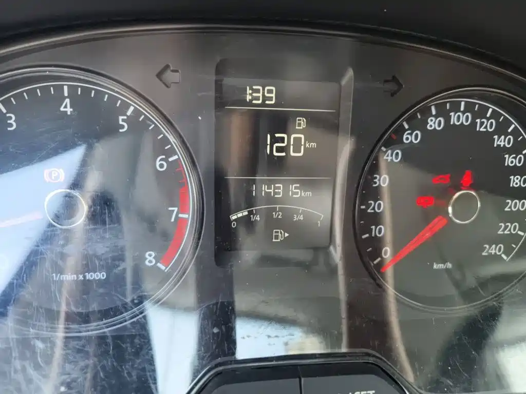 صورة 9 - Volkswagen Lavida Tour