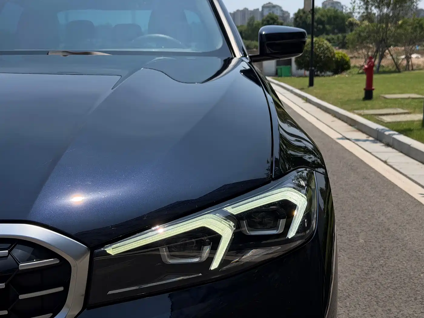 Photo 26 - BMW 3 Series