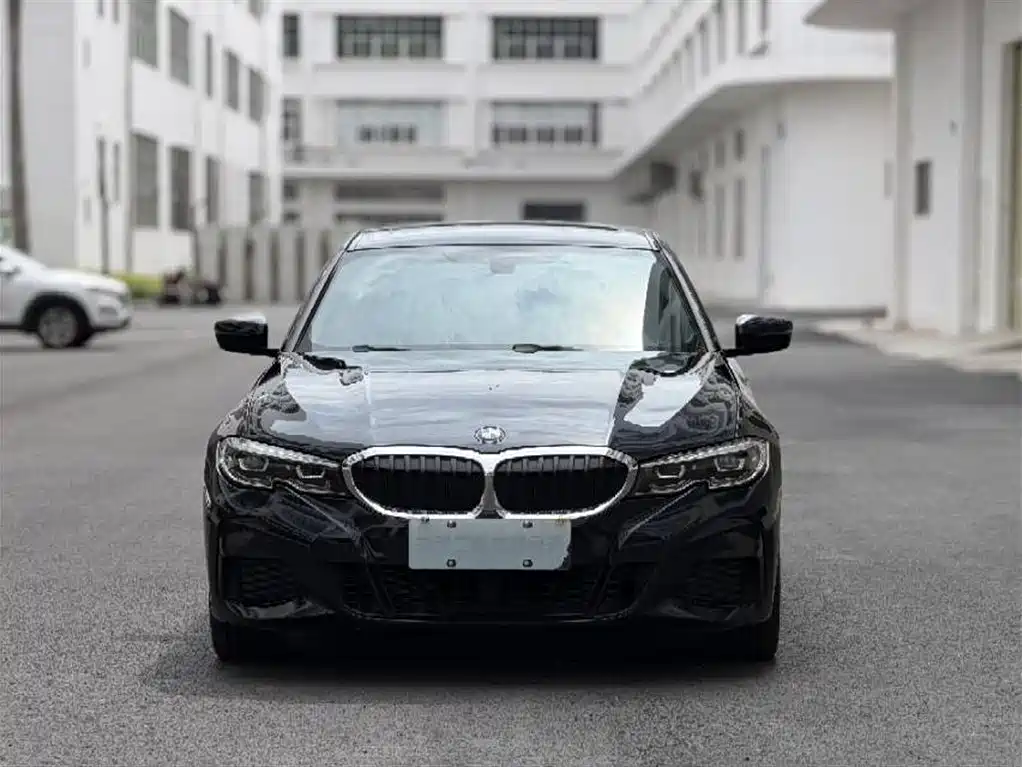 BMW 3 Series 2021 320Li M Sport Package фото 3