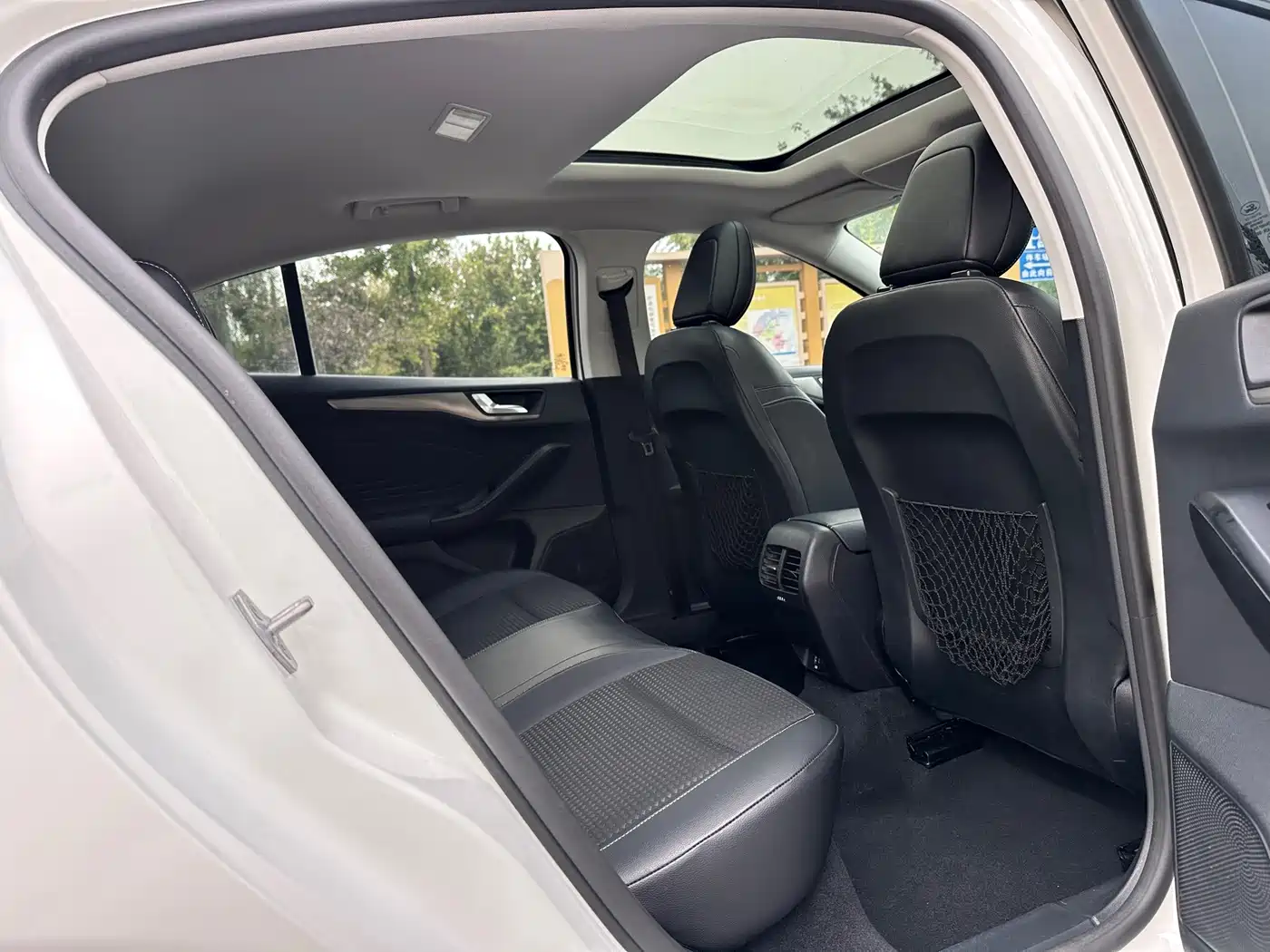 Ford Focus 2020 2020 Hatchback EcoBoost 180 Auto Trend Edition