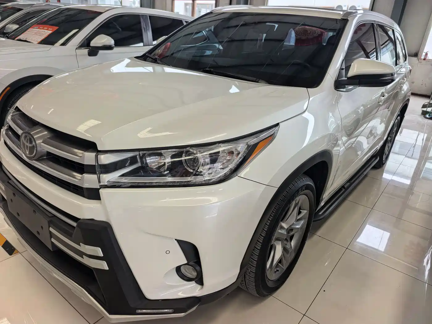Toyota Highlander 2018 2.0T 4WD Luxury 7-seater (China V)