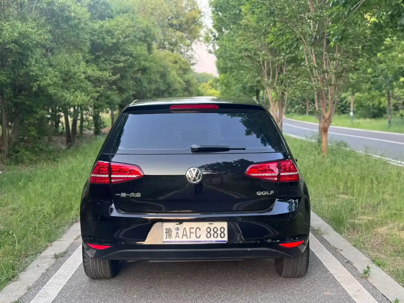 Volkswagen Golf 2015 1.6L Automatic Comfort фото 8