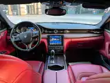 Photo 6 - Maserati Quattroporte