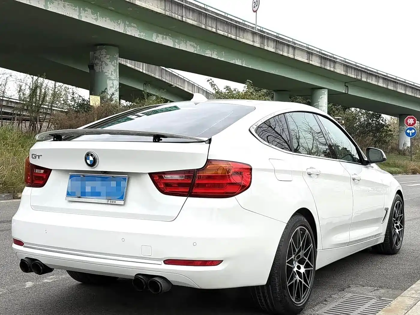 BMW 3 Series GT 2014 328i Design Package фото 12